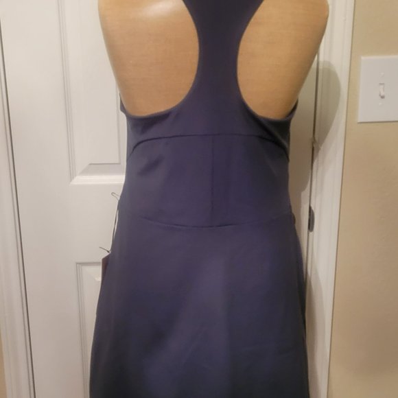BNWT Girlfriend Collective Paloma Dress in Moss - Picture 3 of 6